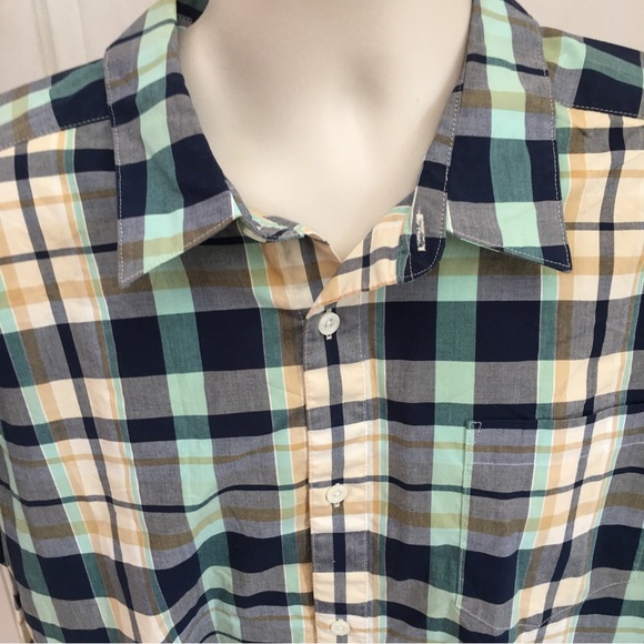Patagonia Organic  Cotton Plaid Mens Button Up Short Sleeve Shirt XL - Picture 3 of 8